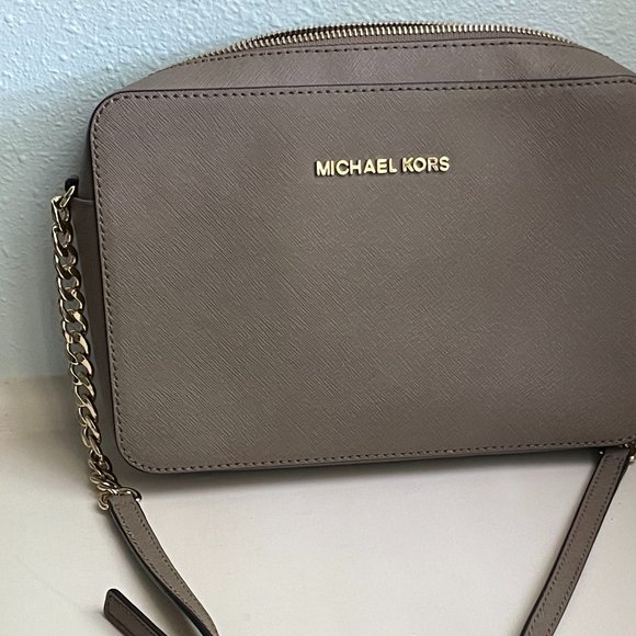 Michael Kors Taupe Shoulder Bag New - Picture 3 of 6